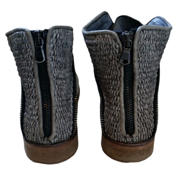 JP David Slip On Italian Leather Booties 39 - Picture 6 of 7